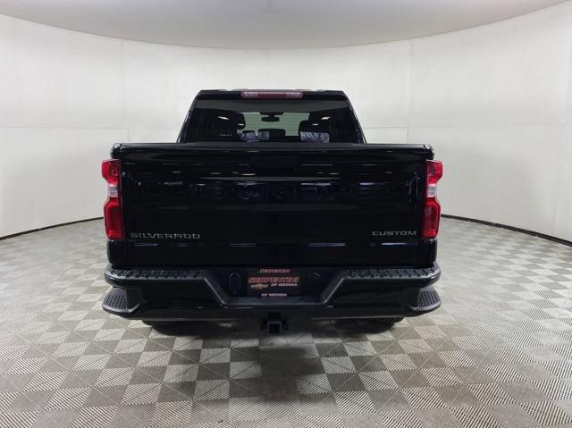 2021 Chevrolet Silverado 1500 Vehicle Photo in MEDINA, OH 44256-9001