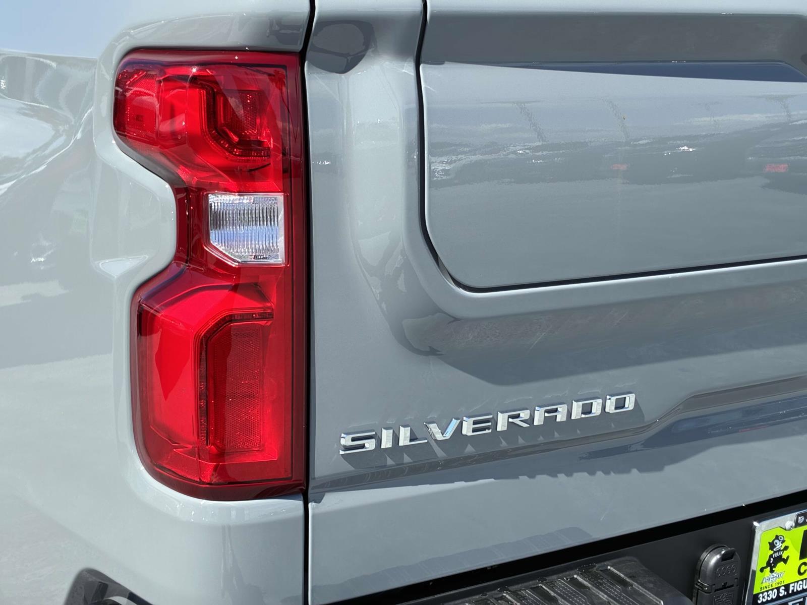 2025 Chevrolet Silverado 1500 Vehicle Photo in LOS ANGELES, CA 90007-3794