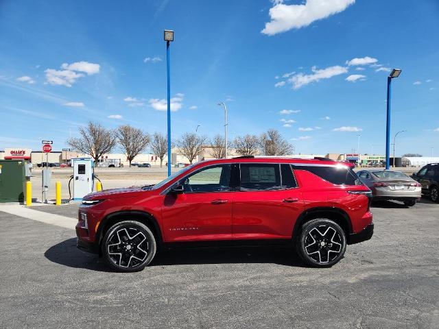 2025 Chevrolet Traverse Vehicle Photo in HAYS, KS 67601-1994