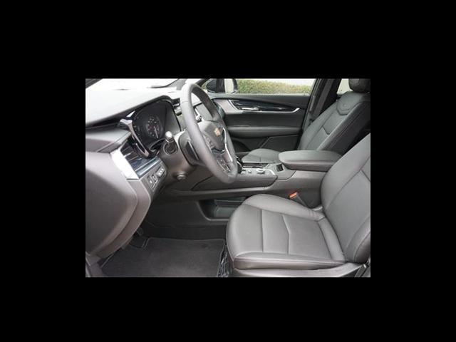 2025 Cadillac XT5 Vehicle Photo in TAMPA, FL 33612-3404