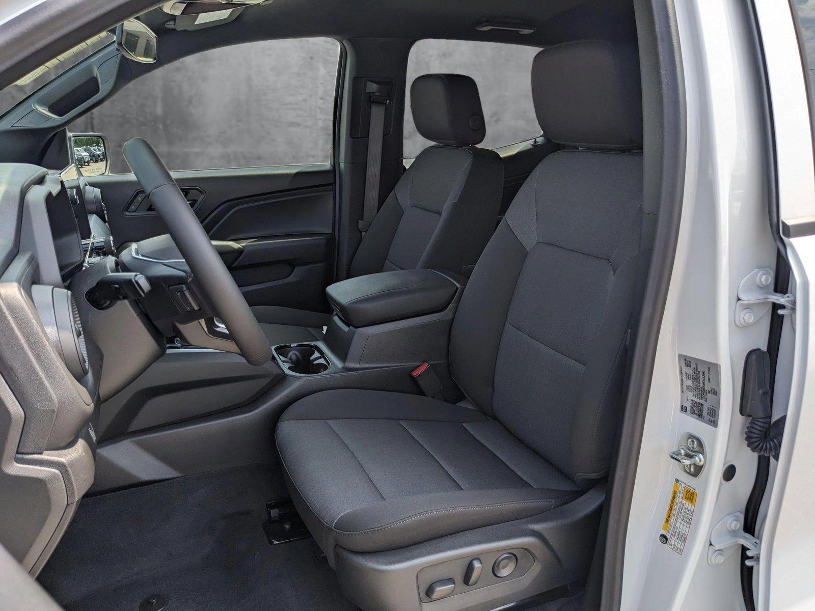 2025 Chevrolet Colorado Vehicle Photo in HOUSTON, TX 77034-5009