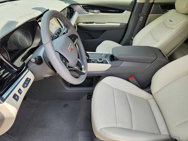 2025 Cadillac XT6 Vehicle Photo in HOUSTON, TX 77079