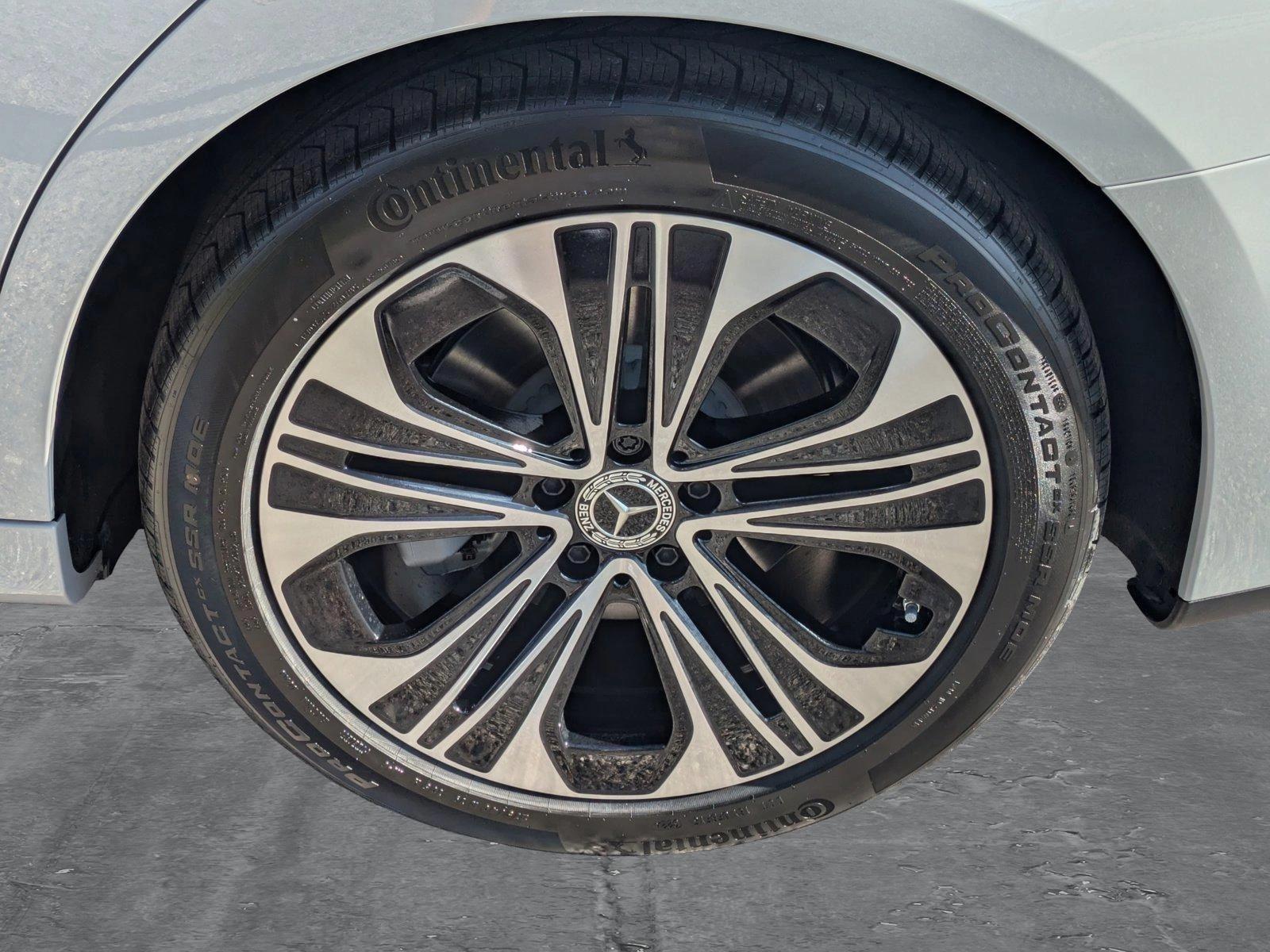 2025 Mercedes-Benz E-Class Vehicle Photo in Sarasota, FL 34231