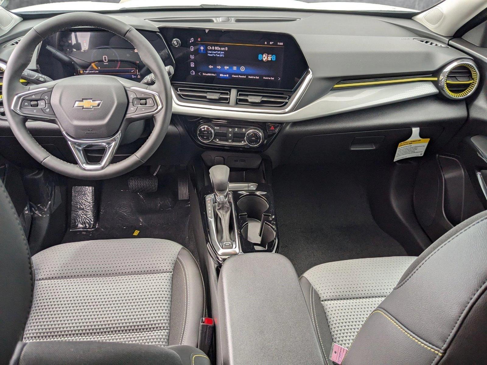 2025 Chevrolet Trax Vehicle Photo in MIAMI, FL 33134-2699