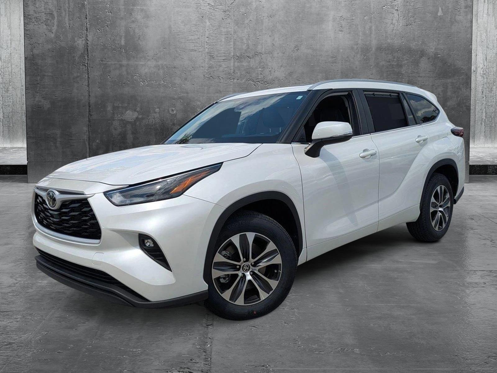 2024 Toyota Highlander Vehicle Photo in Winter Park, FL 32792