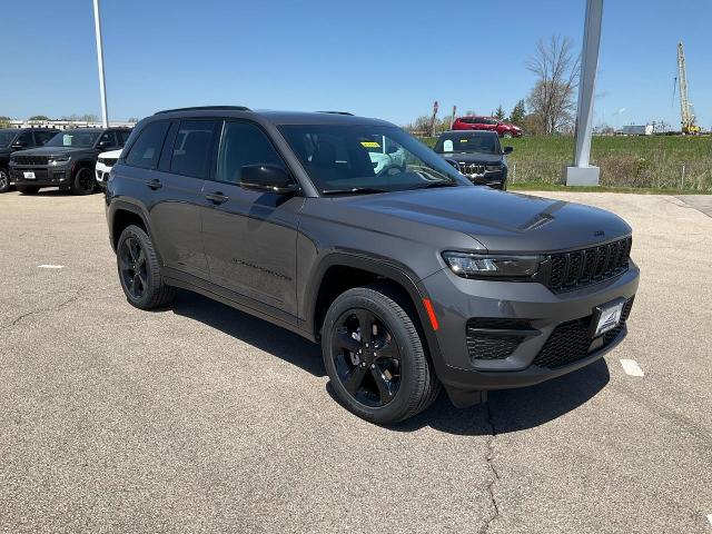 2025 Jeep Grand Cherokee Vehicle Photo in Kaukauna, WI 54130