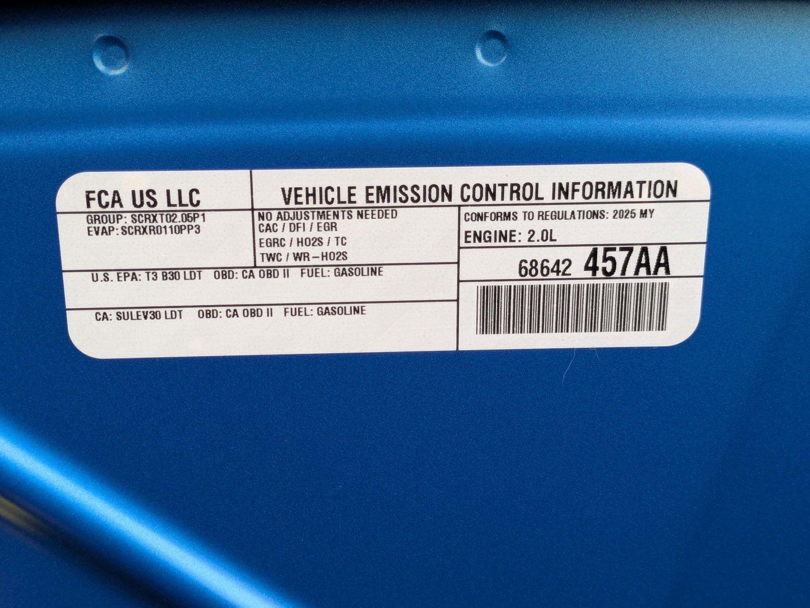 2025 Jeep Compass Vehicle Photo in Valencia, CA 91355