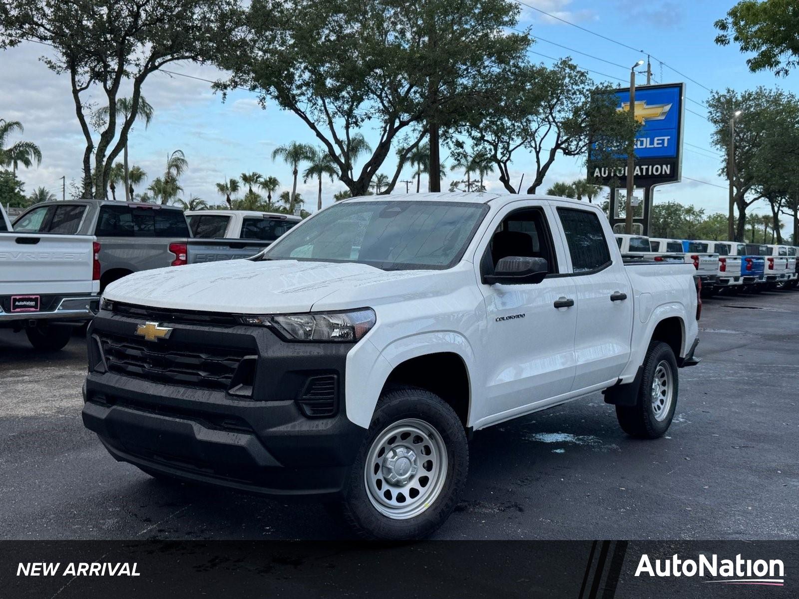 2025 Chevrolet Colorado Vehicle Photo in GREENACRES, FL 33463-3207