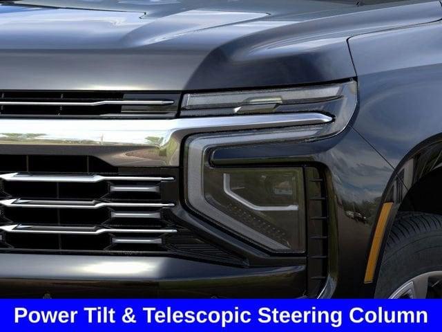2025 Chevrolet Suburban Vehicle Photo in BROCKTON, MA 02301-7113