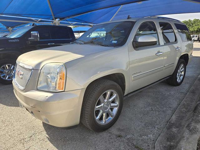 2013 GMC Yukon Vehicle Photo in DENTON, TX 76210-9321