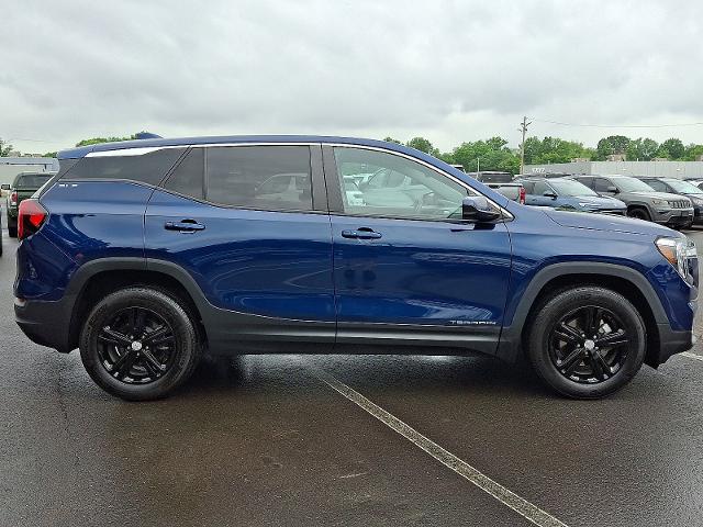 2022 GMC Terrain Vehicle Photo in TREVOSE, PA 19053-4984