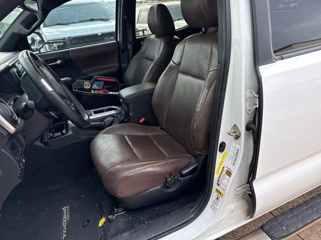 2017 Toyota Tacoma Vehicle Photo in Weatherford, TX 76087