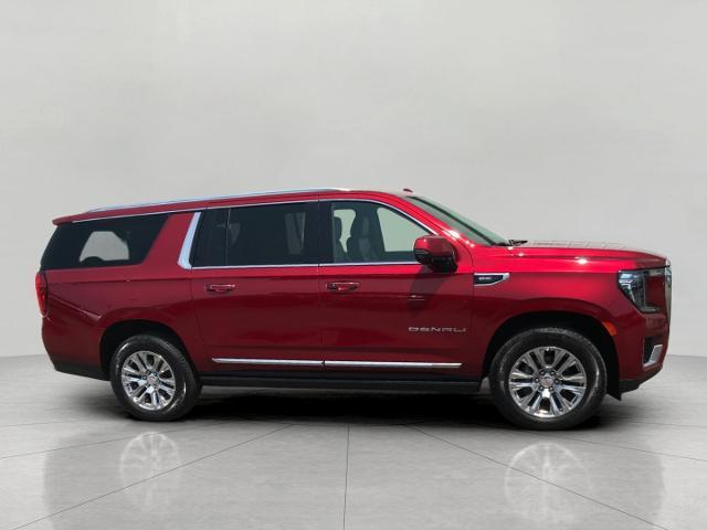 2021 GMC Yukon XL Vehicle Photo in GREEN BAY, WI 54303-3330