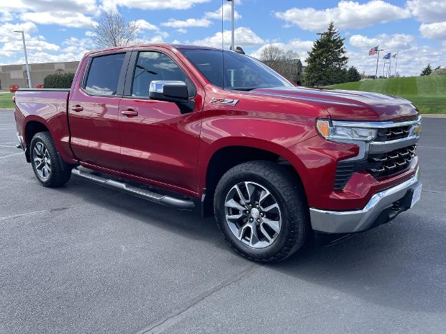 View vehicle photo 7