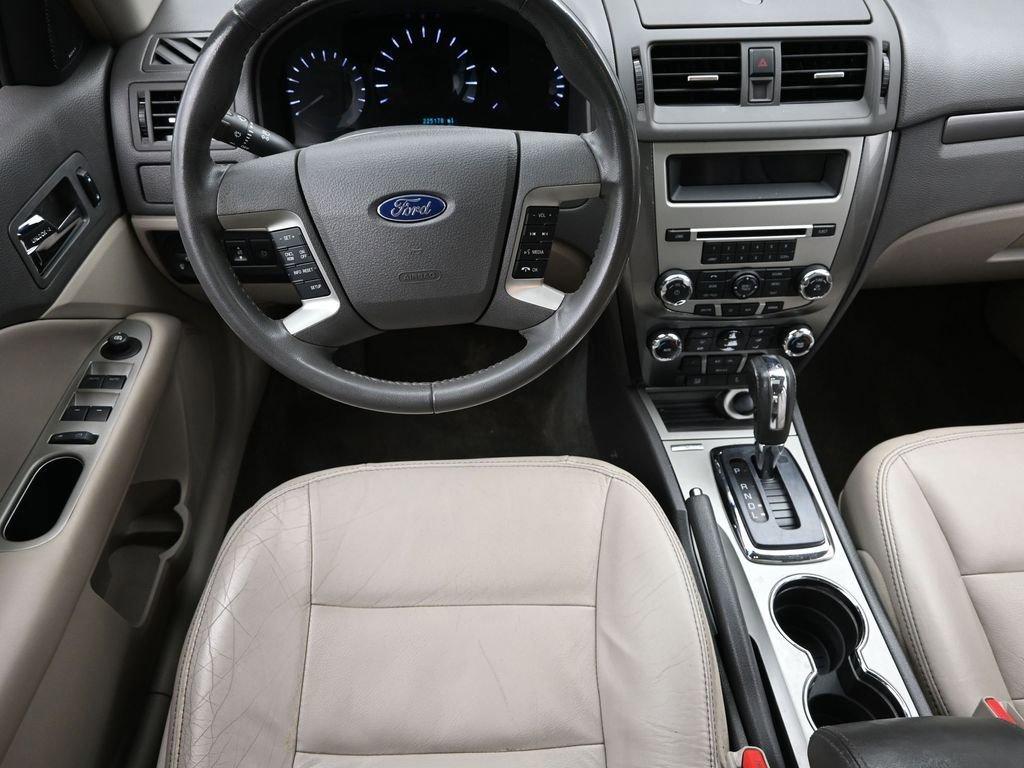 2012 Ford Fusion Vehicle Photo in Marion, IA 52302