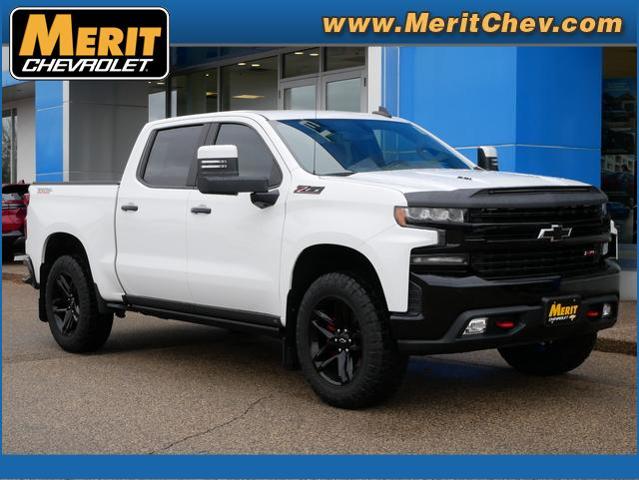 2020 Chevrolet Silverado 1500 Vehicle Photo in MAPLEWOOD, MN 55119-4794