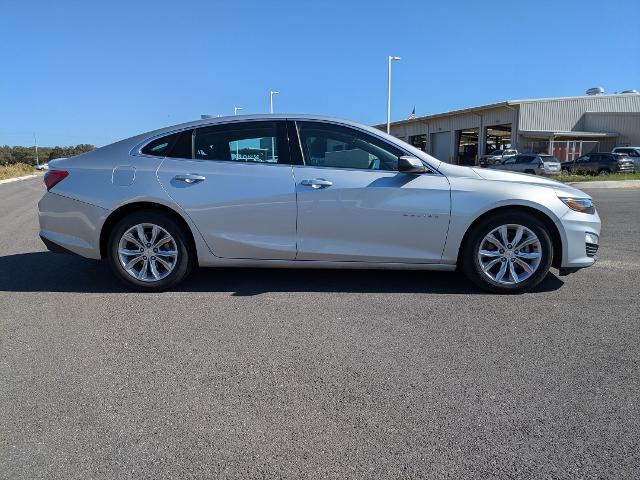 Used 2022 Chevrolet Malibu 1LT with VIN 1G1ZD5ST5NF172764 for sale in Pleasanton, TX