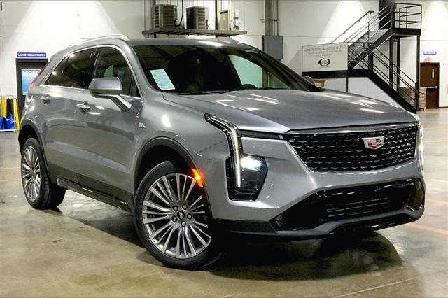 2025 Cadillac XT4 Vehicle Photo in KANSAS CITY, MO 64114-4545