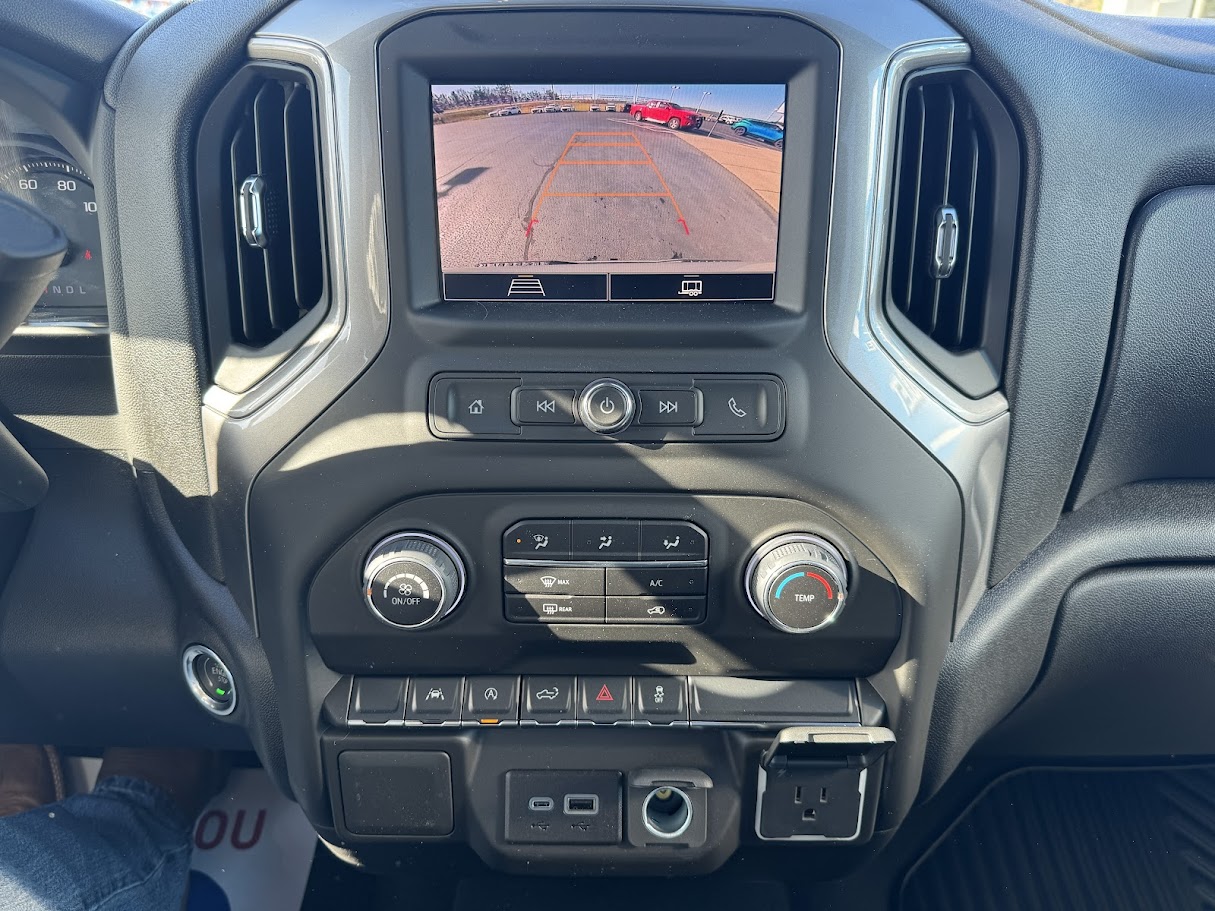 2025 Chevrolet Silverado 1500 Vehicle Photo in BOONVILLE, IN 47601-9633