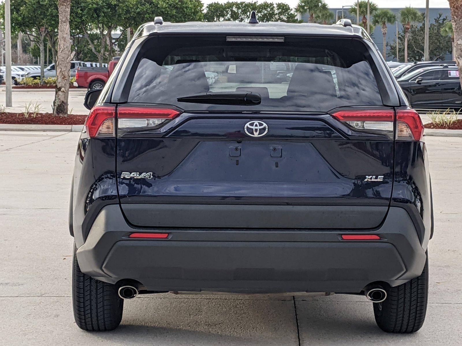 2021 Toyota RAV4 Vehicle Photo in Davie, FL 33331