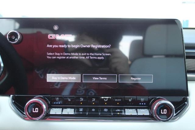 2025 GMC Canyon Vehicle Photo in Greenville, TX 75402