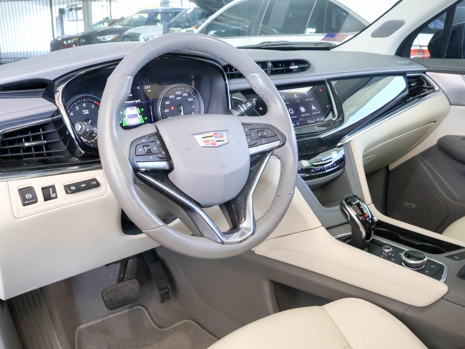 2022 Cadillac XT6 Vehicle Photo in DALLAS, TX 75209-3095