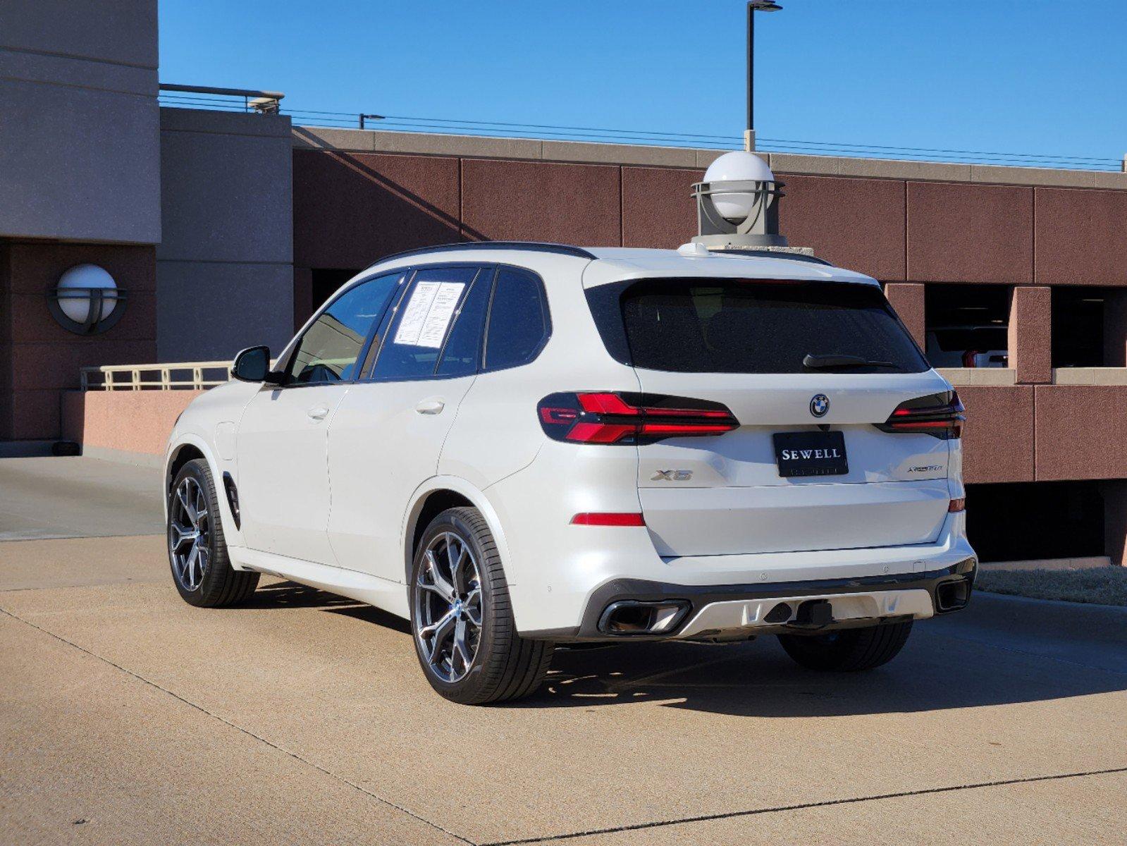 2025 BMW X5 xDrive50e Vehicle Photo in PLANO, TX 75024