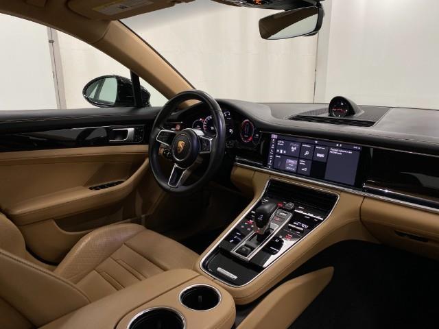 2018 Porsche Panamera Vehicle Photo in Appleton, WI 54913