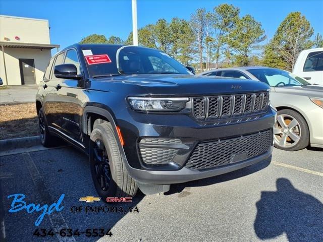 2024 Jeep Grand Cherokee Vehicle Photo in EMPORIA, VA 23847-1235