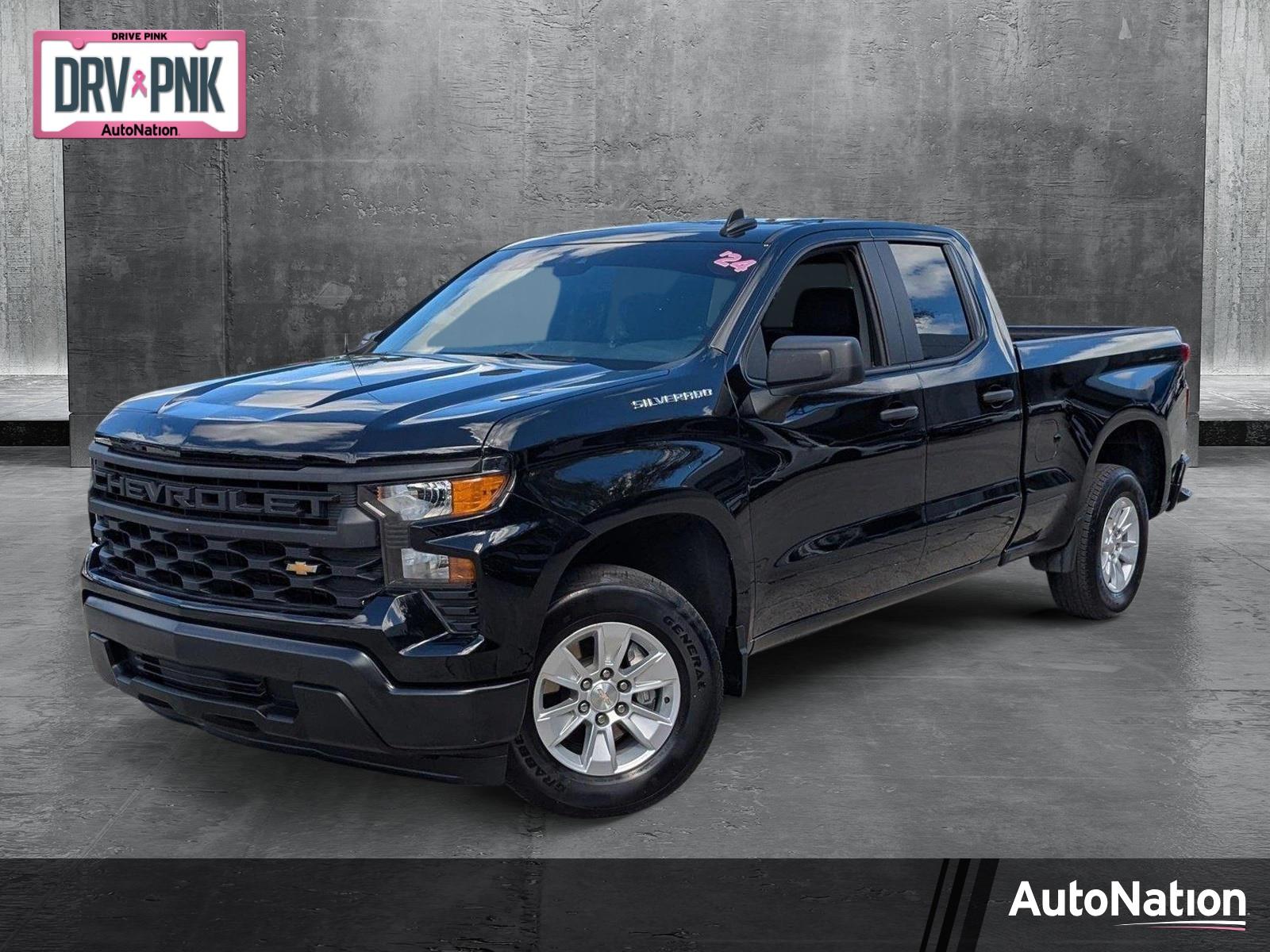 2024 Chevrolet Silverado 1500 Vehicle Photo in PEMBROKE PINES, FL 33024-6534