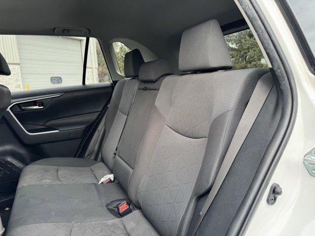 2019 Toyota RAV4 Vehicle Photo in Mechanicsburg, PA 17050-1707