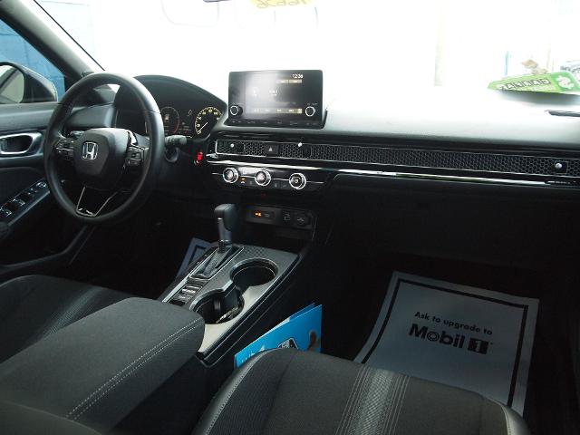 2024 Honda Civic Hatchback Vehicle Photo in MADISON, IN 47250-1611
