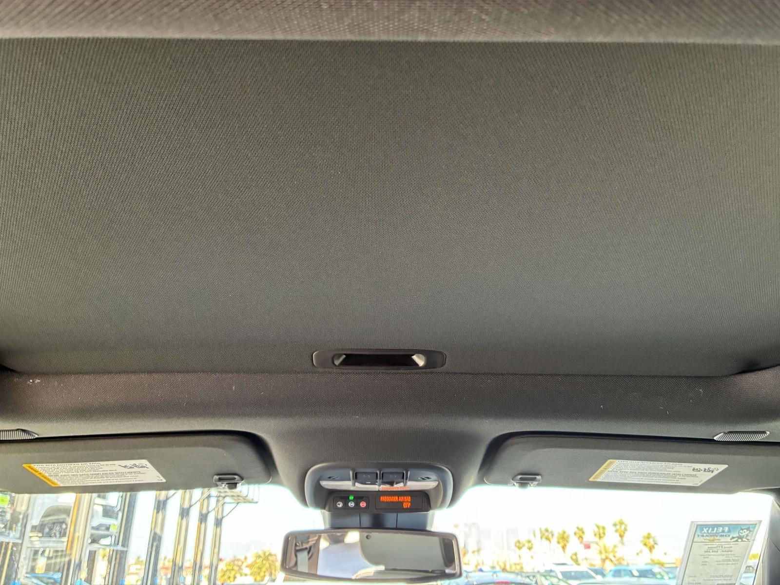 2025 Chevrolet Colorado Vehicle Photo in LOS ANGELES, CA 90007-3794