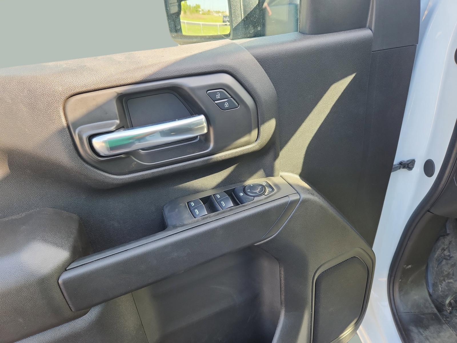 2024 Chevrolet Silverado 2500 HD Vehicle Photo in GEORGETOWN, TX 78626-7508