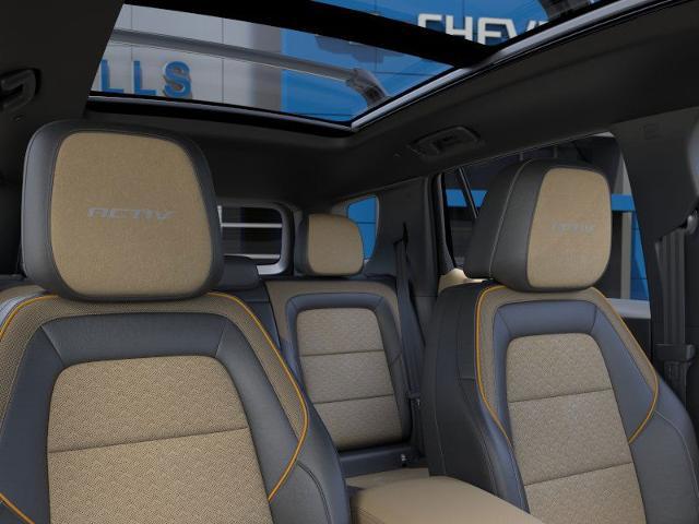 2025 Chevrolet Equinox Vehicle Photo in Roslyn, NY 11576