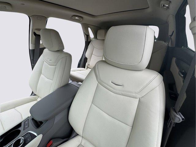 2025 Cadillac XT5 Vehicle Photo in LEOMINSTER, MA 01453-2952