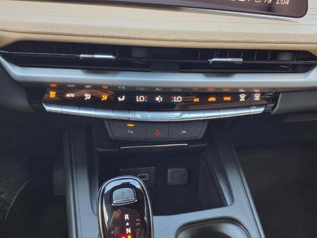 2025 Cadillac XT4 Vehicle Photo in Tampa, FL 33612