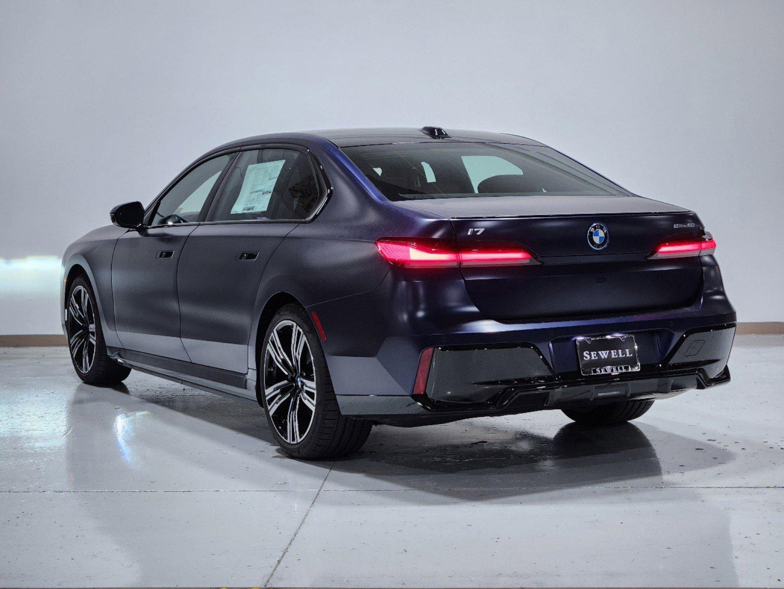 2025 BMW i7 Vehicle Photo in GRAPEVINE, TX 76051