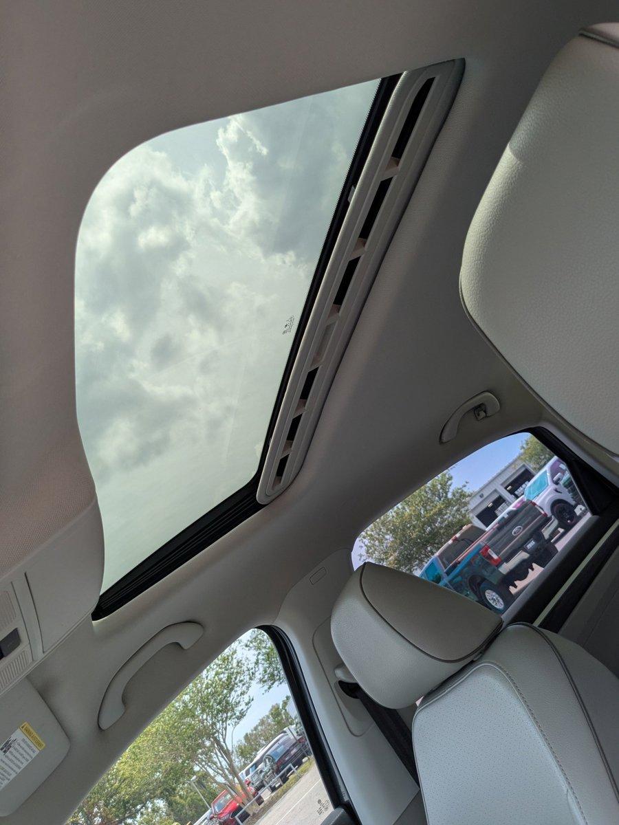 2018 Volkswagen Passat Vehicle Photo in St. Petersburg, FL 33713
