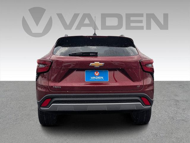 2025 Chevrolet Trax Vehicle Photo in BRUNSWICK, GA 31525-1881