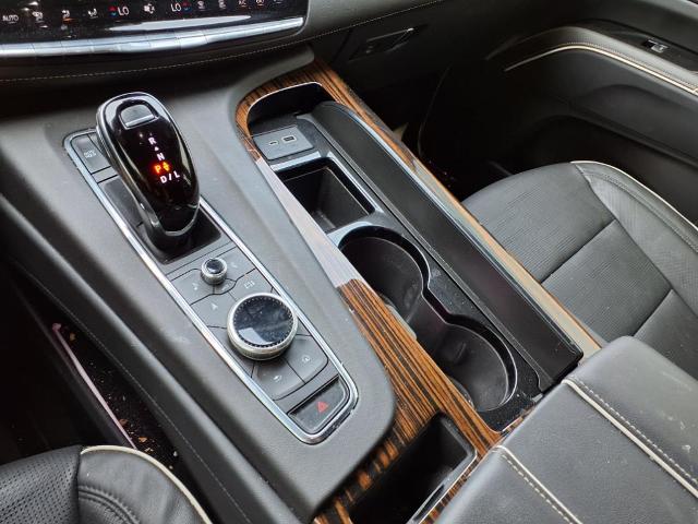 2024 Cadillac Escalade Vehicle Photo in Tampa, FL 33612