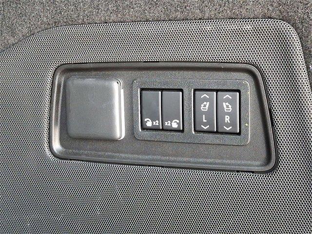 2023 Cadillac Escalade ESV Vehicle Photo in ALLENTOWN, PA 18103-7399