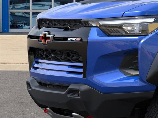 2025 Chevrolet Colorado Vehicle Photo in ENGLEWOOD, CO 80113-6708