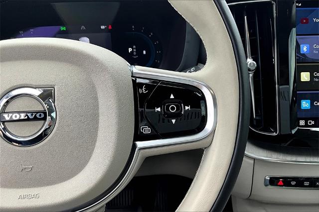 2023 Volvo XC60 Vehicle Photo in Grapevine, TX 76051
