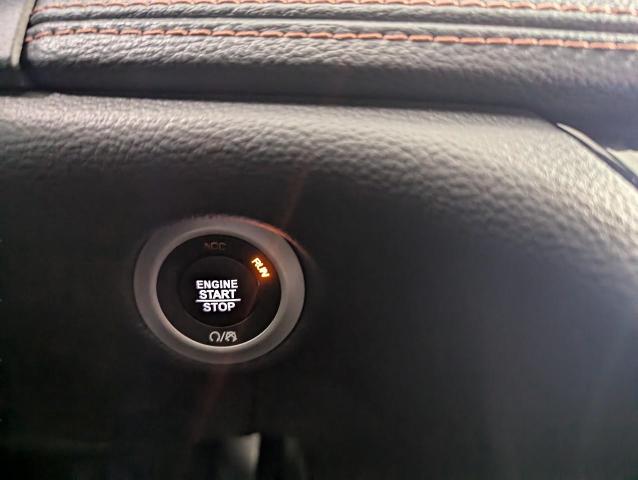 2025 Chrysler Pacifica Vehicle Photo in Oshkosh, WI 54901
