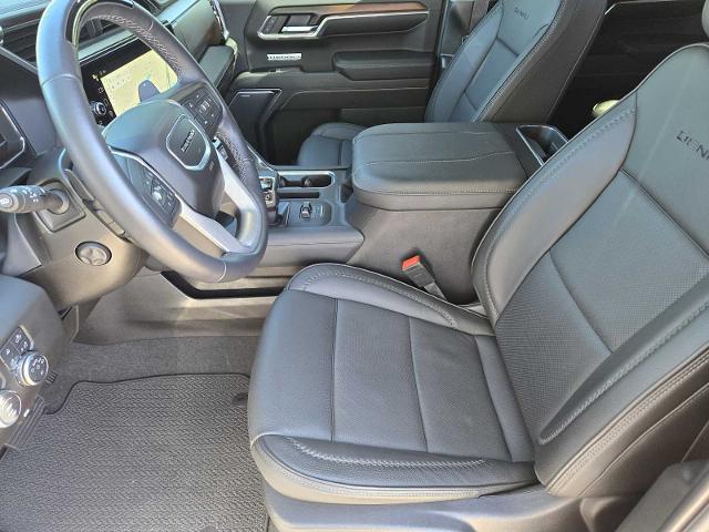 2024 GMC Sierra 1500 Vehicle Photo in DENTON, TX 76210-9321