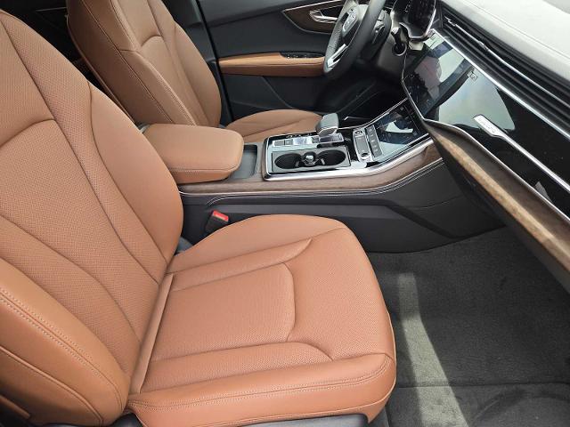 2025 Audi Q7 Vehicle Photo in SUGAR LAND, TX 77478