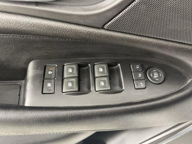 2018 Cadillac Escalade Vehicle Photo in GILBERT, AZ 85297-0402