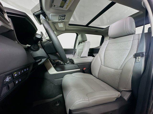 2024 Toyota Tundra 4WD Vehicle Photo in Flemington, NJ 08822