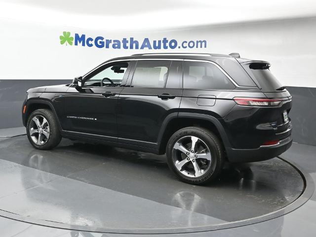 2023 Jeep Grand Cherokee 4xe Vehicle Photo in Cedar Rapids, IA 52402